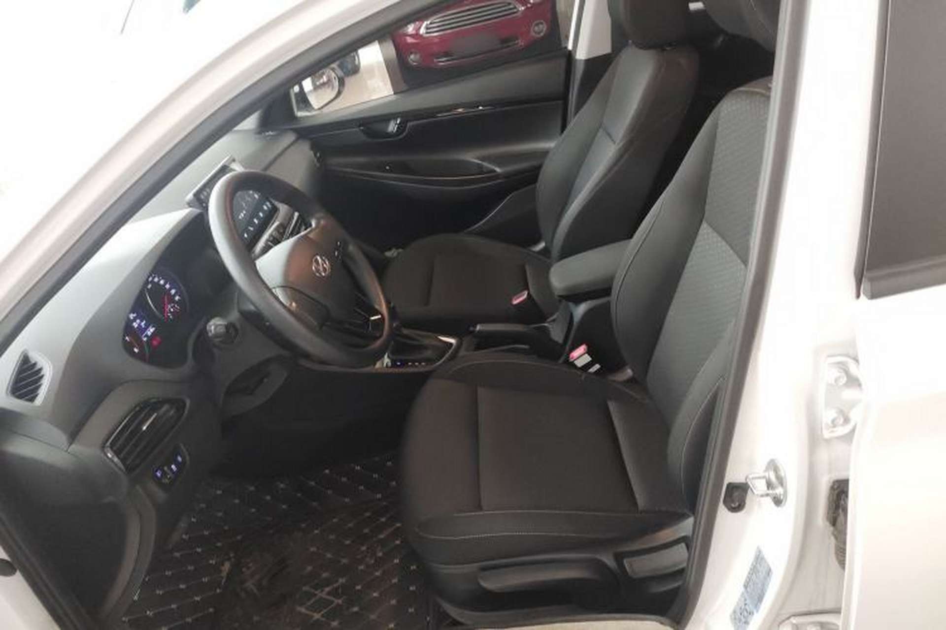 Used Hyundai Celesta 2020 1.6L Automatic GL Enjoyable Edition Left Front Seat