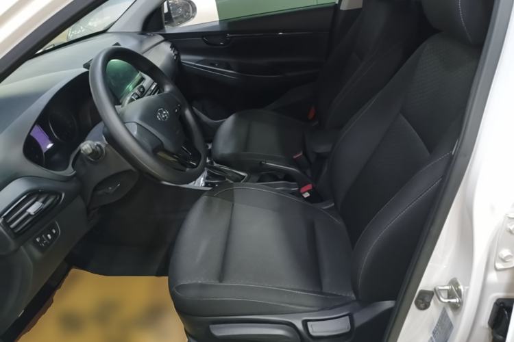 Used Hyundai Celesta 2020 1.6L Automatic GL Enjoyable Edition Left Front Seat