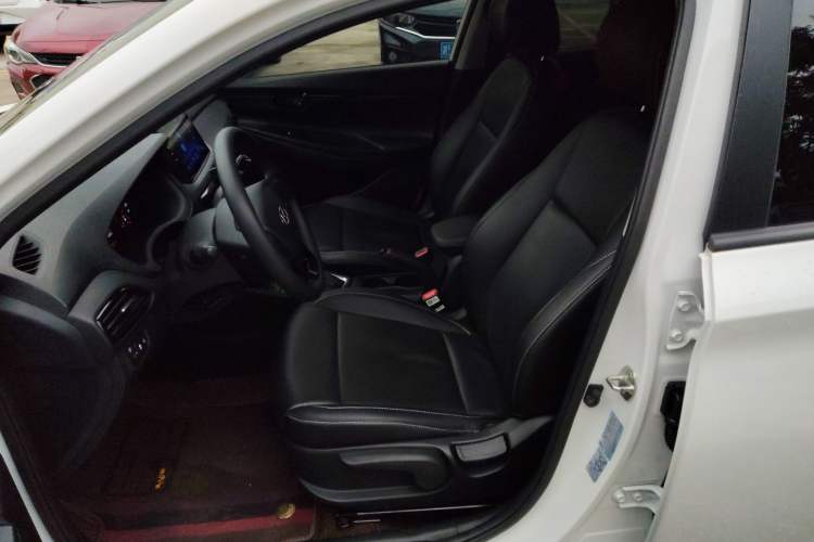 Used Hyundai Celesta 2020 1.6L Automatic GL Enjoyable Edition Left Front Seat