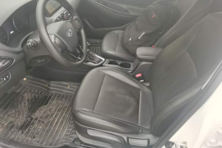 Used Hyundai Celesta 2020 1.6L Automatic GL Enjoyable Edition Left Front Seat