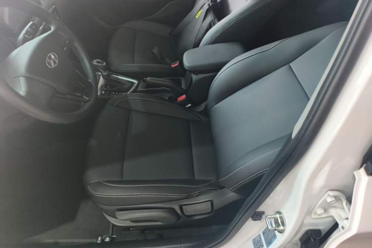Used Hyundai Celesta 2020 1.6L Automatic GL Enjoyable Edition Left Front Seat