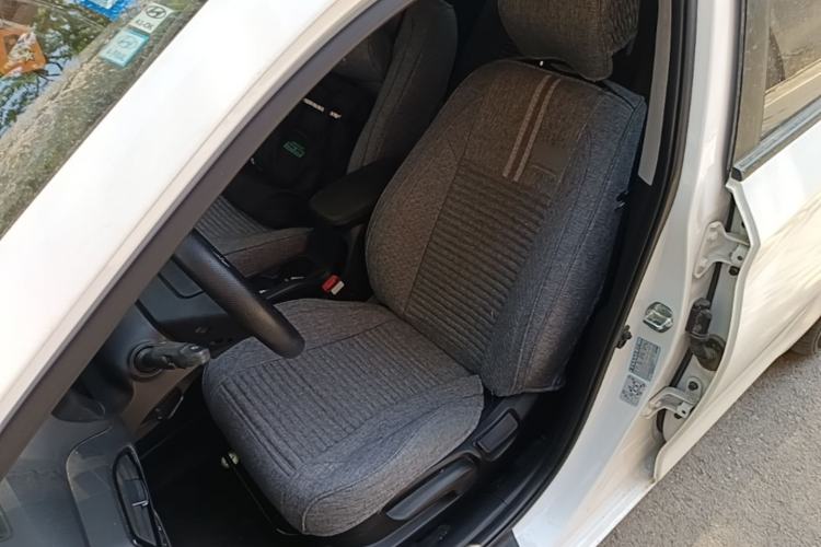 Used Hyundai Celesta 2020 1.6L Automatic GL Enjoyable Edition Left Front Seat