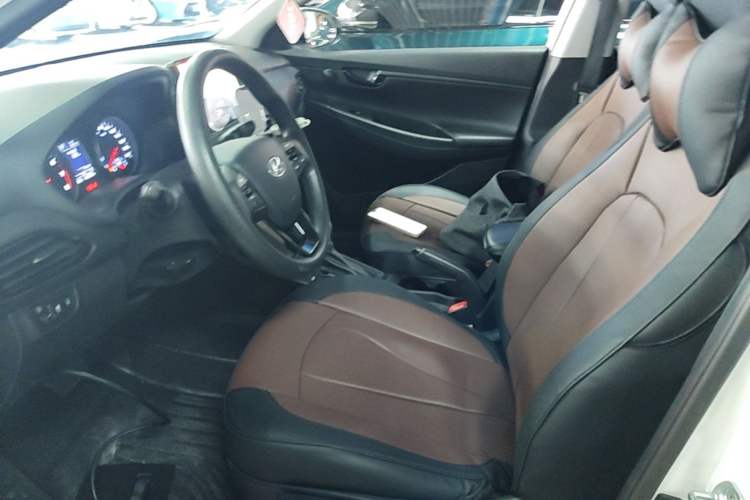 Used Hyundai Celesta 2020 1.6L Automatic GL Enjoyable Edition Left Front Seat