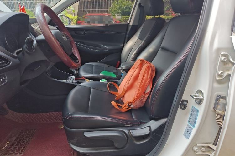 Used Hyundai Celesta 2020 1.6L Automatic GL Enjoyable Edition Left Front Seat