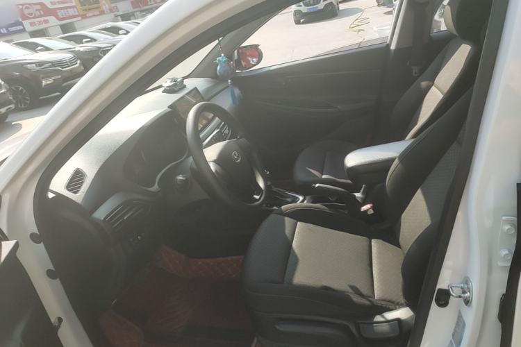 Used Hyundai Celesta 2020 1.6L Automatic GL Enjoyable Edition Left Front Seat