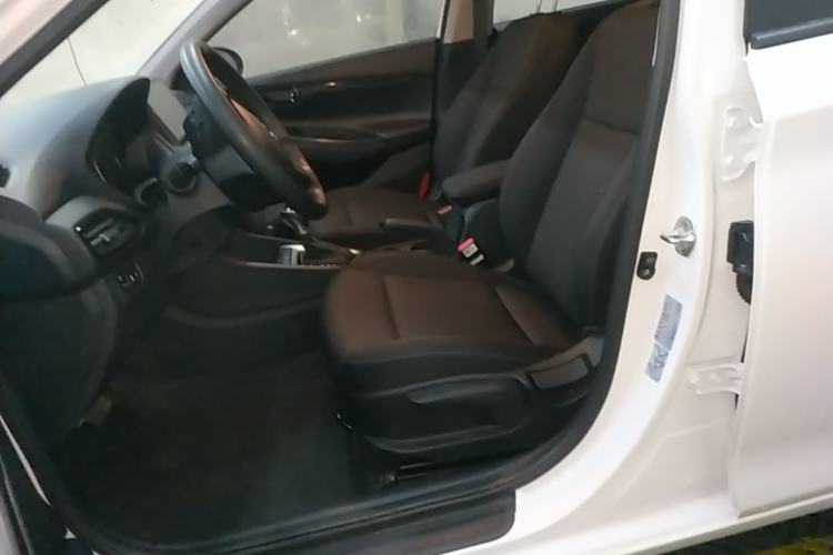 Used Hyundai Celesta 2020 1.6L Automatic GL Enjoyable Edition Left Front Seat