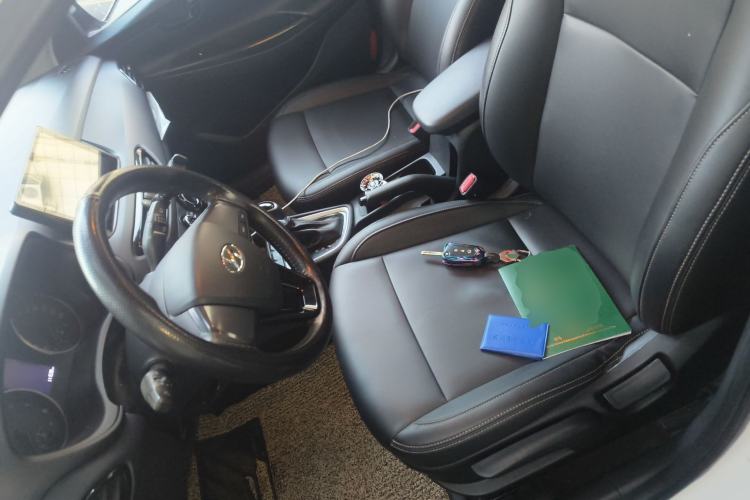 Used Hyundai Celesta 2020 1.6L Automatic GL Enjoyable Edition Left Front Seat