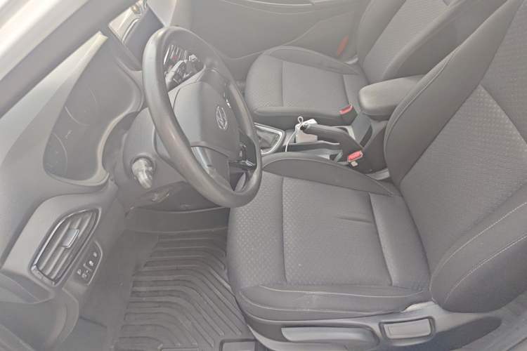 Used Hyundai Celesta 2020 1.6L Automatic GL Enjoyable Edition Left Front Seat