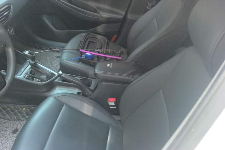 Used Hyundai Celesta 2020 1.6L Automatic GL Enjoyable Edition Left Front Seat