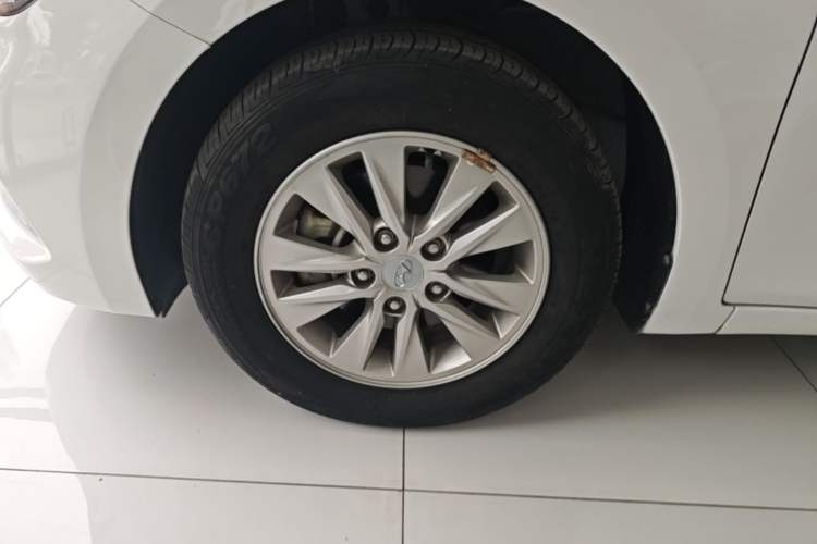Used Hyundai Celesta 2020 1.6L Automatic GL Enjoyable Edition Left Front Wheel Hub
