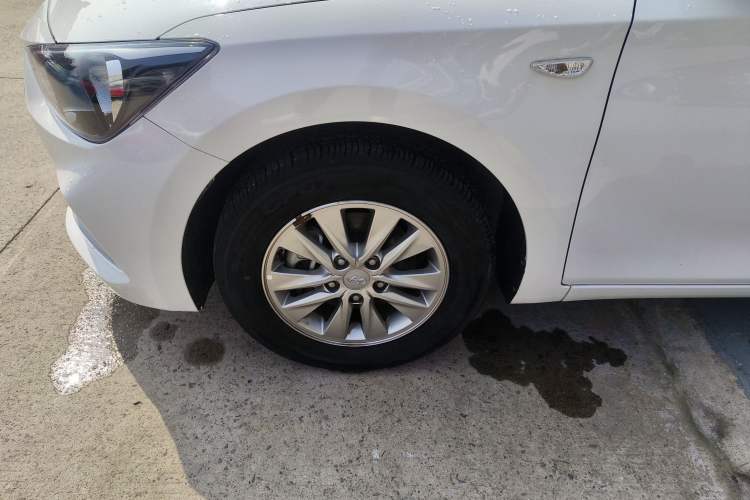 Used Hyundai Celesta 2020 1.6L Automatic GL Enjoyable Edition Left Front Wheel Hub