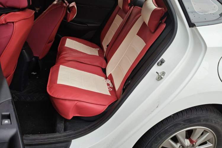 Used Hyundai Celesta 2020 1.6L Automatic GL Enjoyable Edition Left Rear Seat