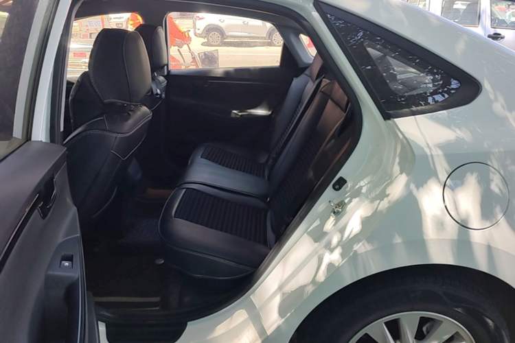 Used Hyundai Celesta 2020 1.6L Automatic GL Enjoyable Edition Left Rear Seat