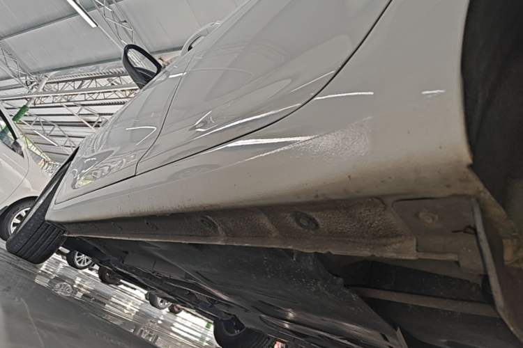 Used Hyundai Celesta 2020 1.6L Automatic GL Enjoyable Edition Left Side Sill
