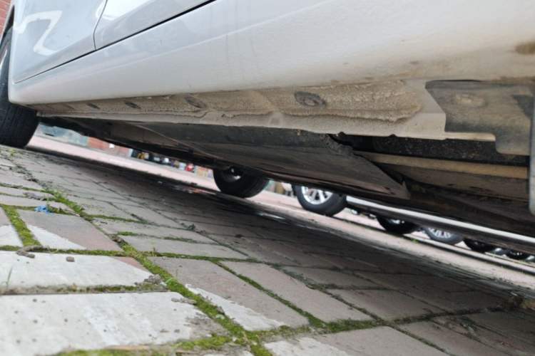 Used Hyundai Celesta 2020 1.6L Automatic GL Enjoyable Edition Left Side Sill