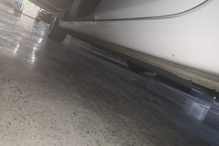 Used Hyundai Celesta 2020 1.6L Automatic GL Enjoyable Edition Left Side Sill