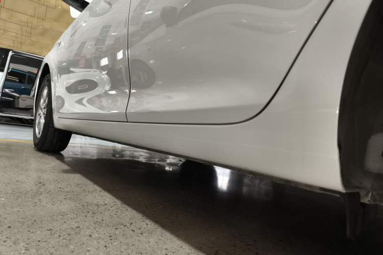 Used Hyundai Celesta 2020 1.6L Automatic GL Enjoyable Edition Left Side Sill