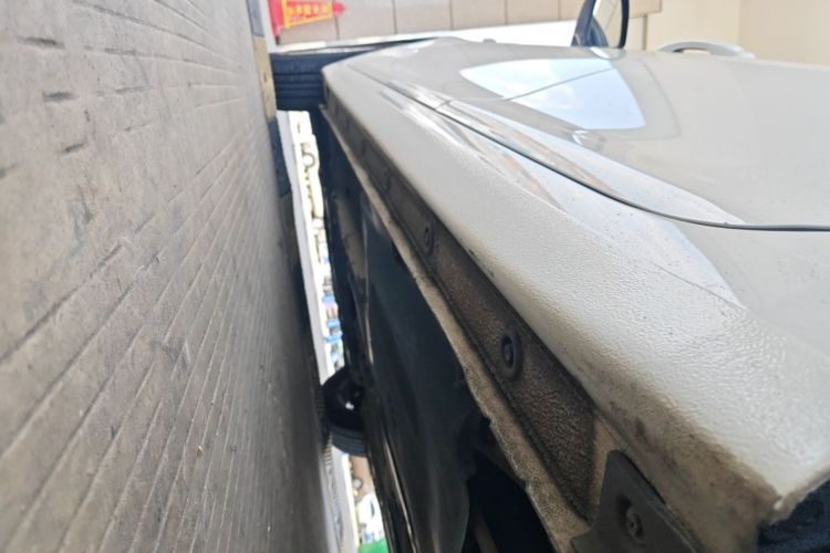 Used Hyundai Celesta 2020 1.6L Automatic GL Enjoyable Edition Left Side Sill