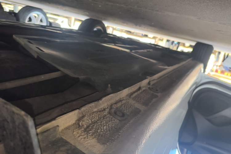Used Hyundai Celesta 2020 1.6L Automatic GL Enjoyable Edition Left Side Sill