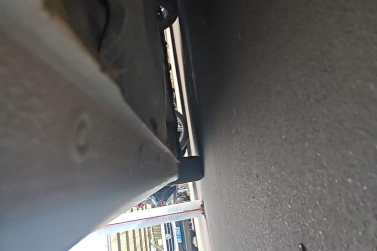 Used Hyundai Celesta 2020 1.6L Automatic GL Enjoyable Edition Left Side Sill