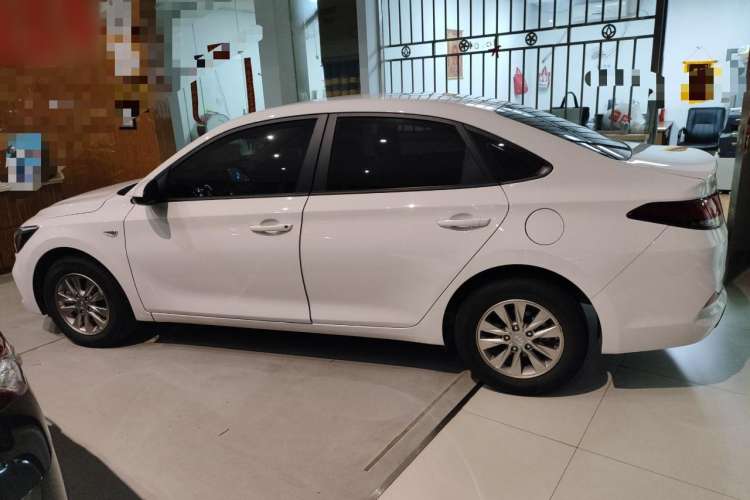 Used Hyundai Celesta 2020 1.6L Automatic GL Enjoyable Edition Left Side