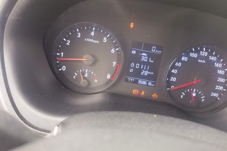 Used Hyundai Celesta  Odometer Close Up