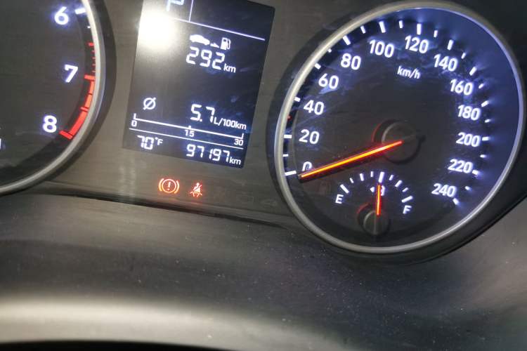 Used Hyundai Celesta 2020 1.6L Automatic GL Enjoyable Edition Odometer Close Up