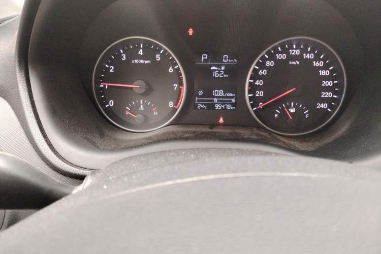 Used Hyundai Celesta 2020 1.6L Automatic GL Enjoyable Edition Odometer Close Up