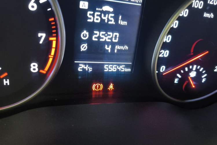 Used Hyundai Celesta 2020 1.6L Automatic GL Enjoyable Edition Odometer Close Up