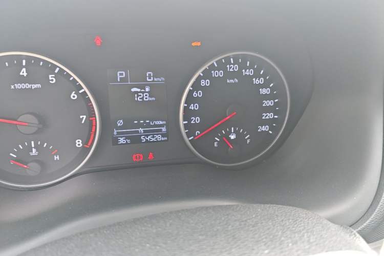 Used Hyundai Celesta 2020 1.6L Automatic GL Enjoyable Edition Odometer Close Up