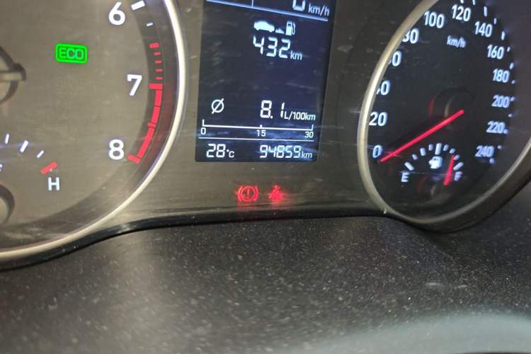 Used Hyundai Celesta 2020 1.6L Automatic GL Enjoyable Edition Odometer Close Up