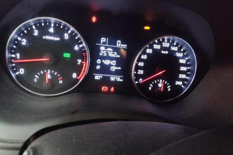 Used Hyundai Celesta 2020 1.6L Automatic GL Enjoyable Edition Odometer Close Up