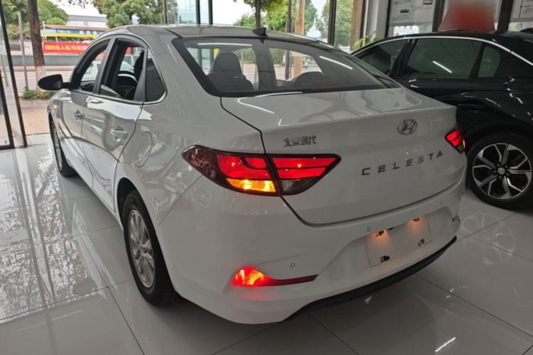 Used Hyundai Celesta 2020 1.6L Automatic GL Enjoyable Edition Rear Left 45 Deg