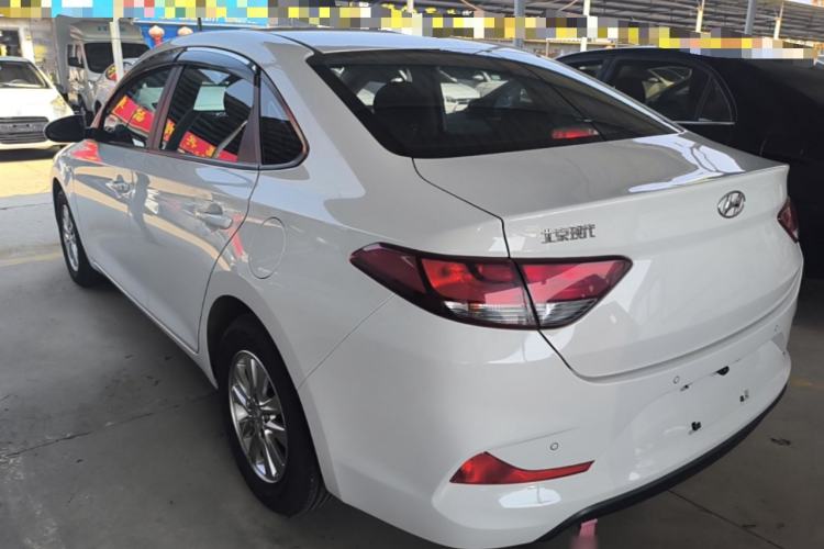 Used Hyundai Celesta 2020 1.6L Automatic GL Enjoyable Edition Rear Left 45 Deg