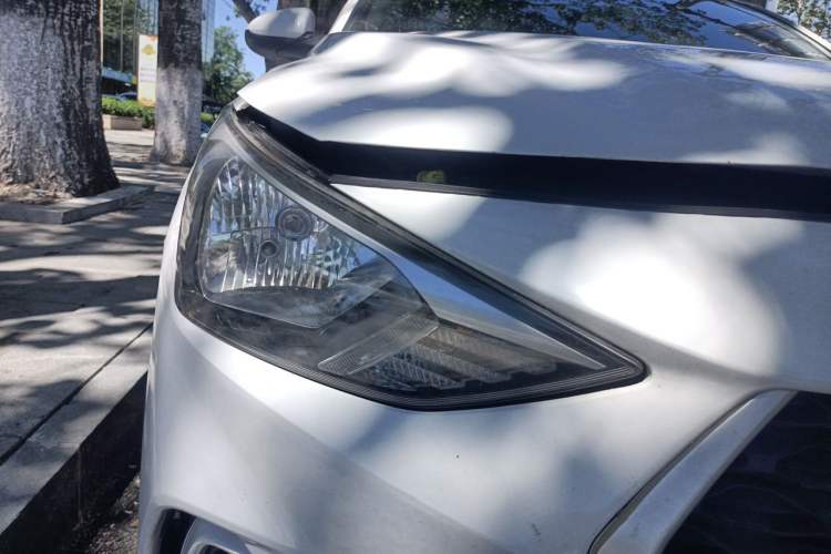 Used Hyundai Celesta 2020 1.6L Automatic GL Enjoyable Edition Right Front Headlight