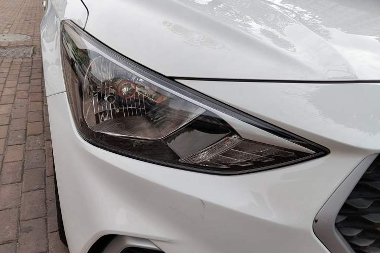 Used Hyundai Celesta 2020 1.6L Automatic GL Enjoyable Edition Right Front Headlight