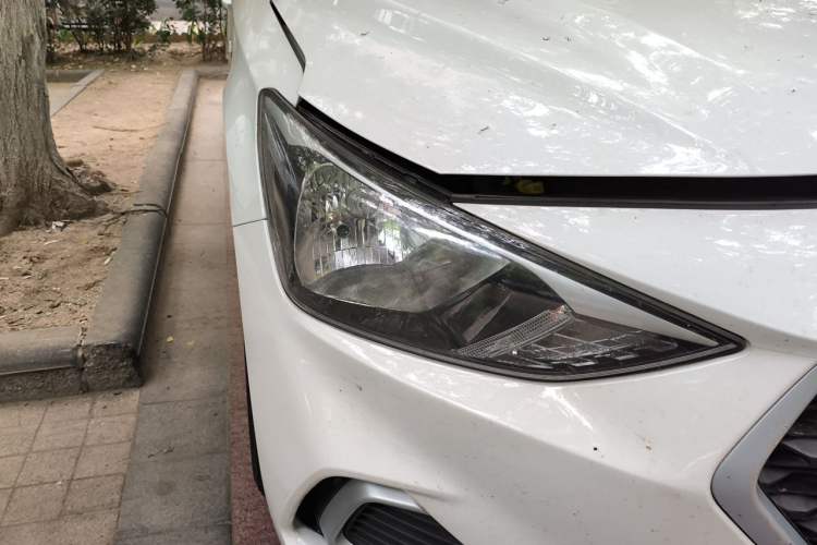 Used Hyundai Celesta 2020 1.6L Automatic GL Enjoyable Edition Right Front Headlight