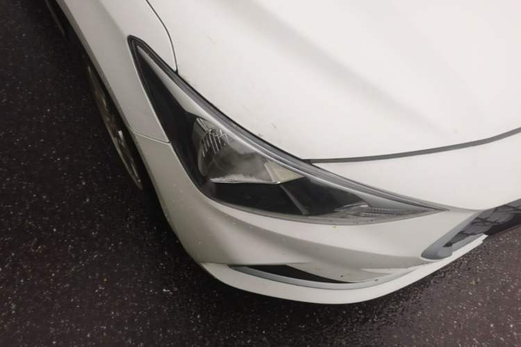 Used Hyundai Celesta 2020 1.6L Automatic GL Enjoyable Edition Right Front Headlight