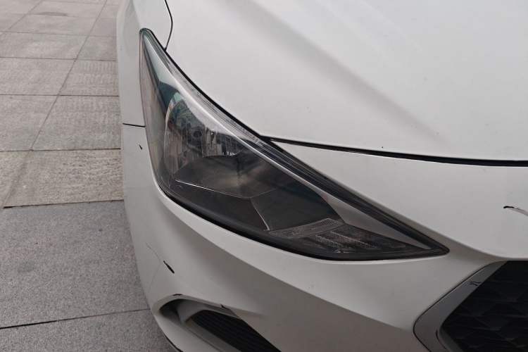 Used Hyundai Celesta 2020 1.6L Automatic GL Enjoyable Edition Right Front Headlight