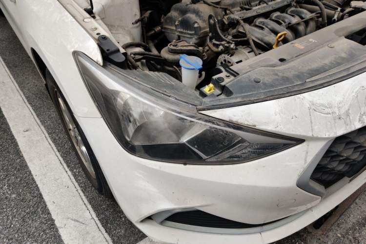 Used Hyundai Celesta 2020 1.6L Automatic GL Enjoyable Edition Right Front Headlight