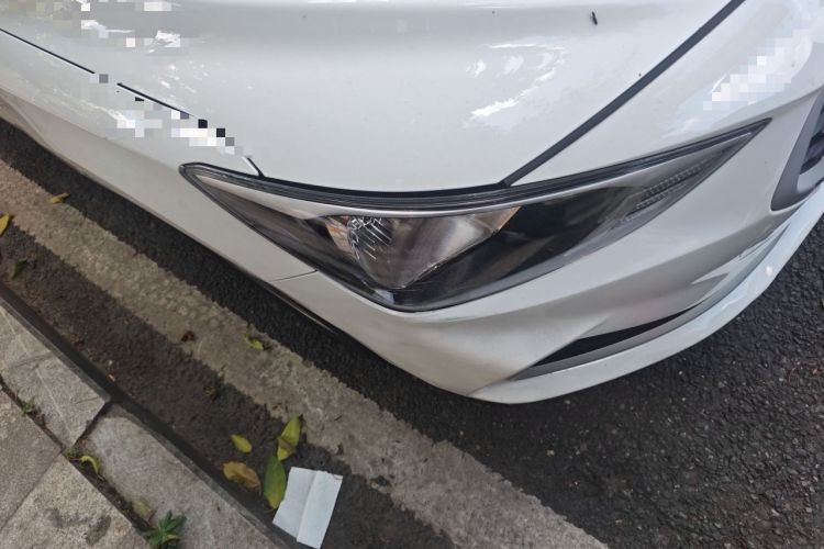 Used Hyundai Celesta 2020 1.6L Automatic GL Enjoyable Edition Right Front Headlight
