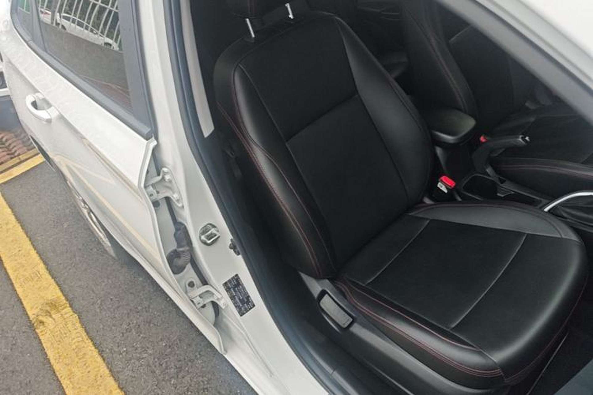 Used Hyundai Celesta 2020 1.6L Automatic GL Enjoyable Edition Right Front Seat