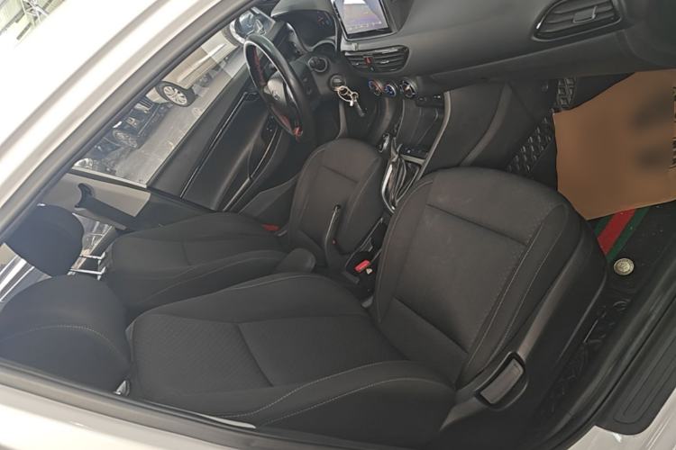 Used Hyundai Celesta 2020 1.6L Automatic GL Enjoyable Edition Right Front Seat