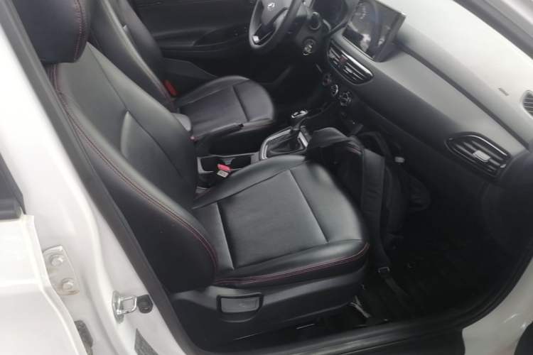 Used Hyundai Celesta 2020 1.6L Automatic GL Enjoyable Edition Right Front Seat