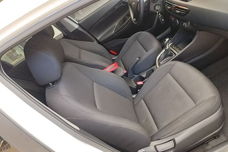 Used Hyundai Celesta 2020 1.6L Automatic GL Enjoyable Edition Right Front Seat