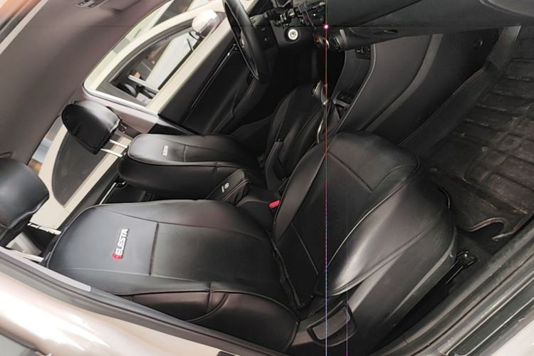Used Hyundai Celesta 2020 1.6L Automatic GL Enjoyable Edition Right Front Seat