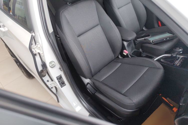 Used Hyundai Celesta 2020 1.6L Automatic GL Enjoyable Edition Right Front Seat