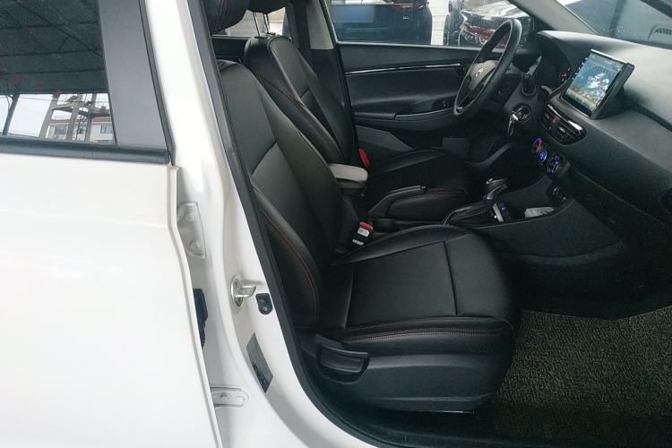 Used Hyundai Celesta 2020 1.6L Automatic GL Enjoyable Edition Right Front Seat