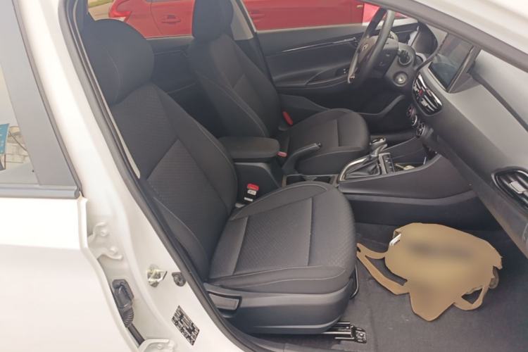 Used Hyundai Celesta 2020 1.6L Automatic GL Enjoyable Edition Right Front Seat