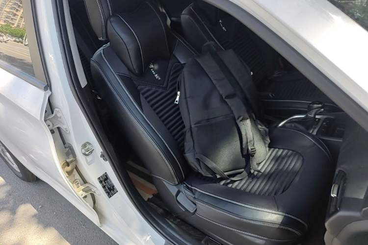 Used Hyundai Celesta 2020 1.6L Automatic GL Enjoyable Edition Right Front Seat